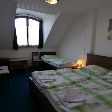Bed & Breakfast Kaldy Panzio Balatonfured